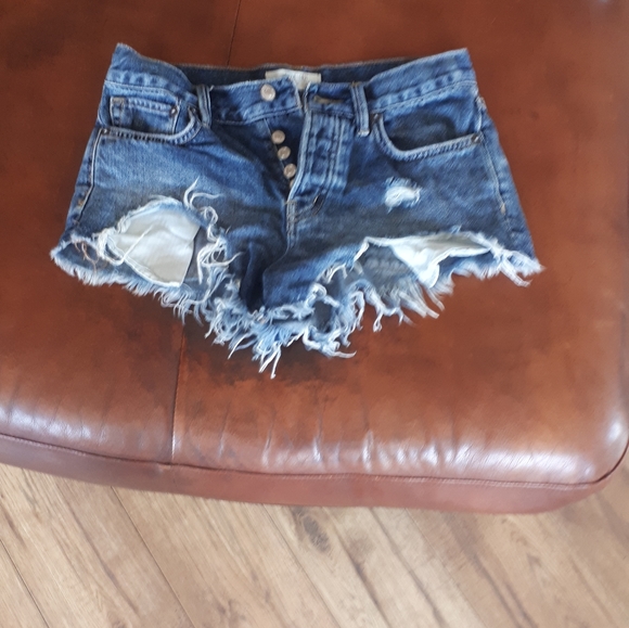 2/$45 We The Free Denim Shorts - Picture 1 of 2